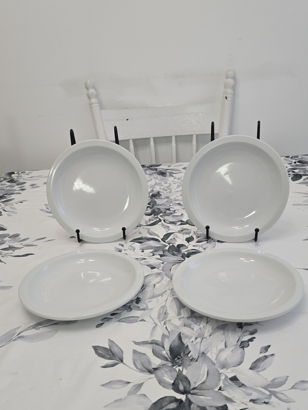 Vintage Pottery Barn Set Of 4 Suppertime Restaurant Salad Plates White